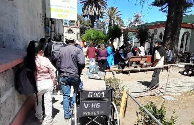 Arequipa necesita 500 médicos especialistas para reducir colas