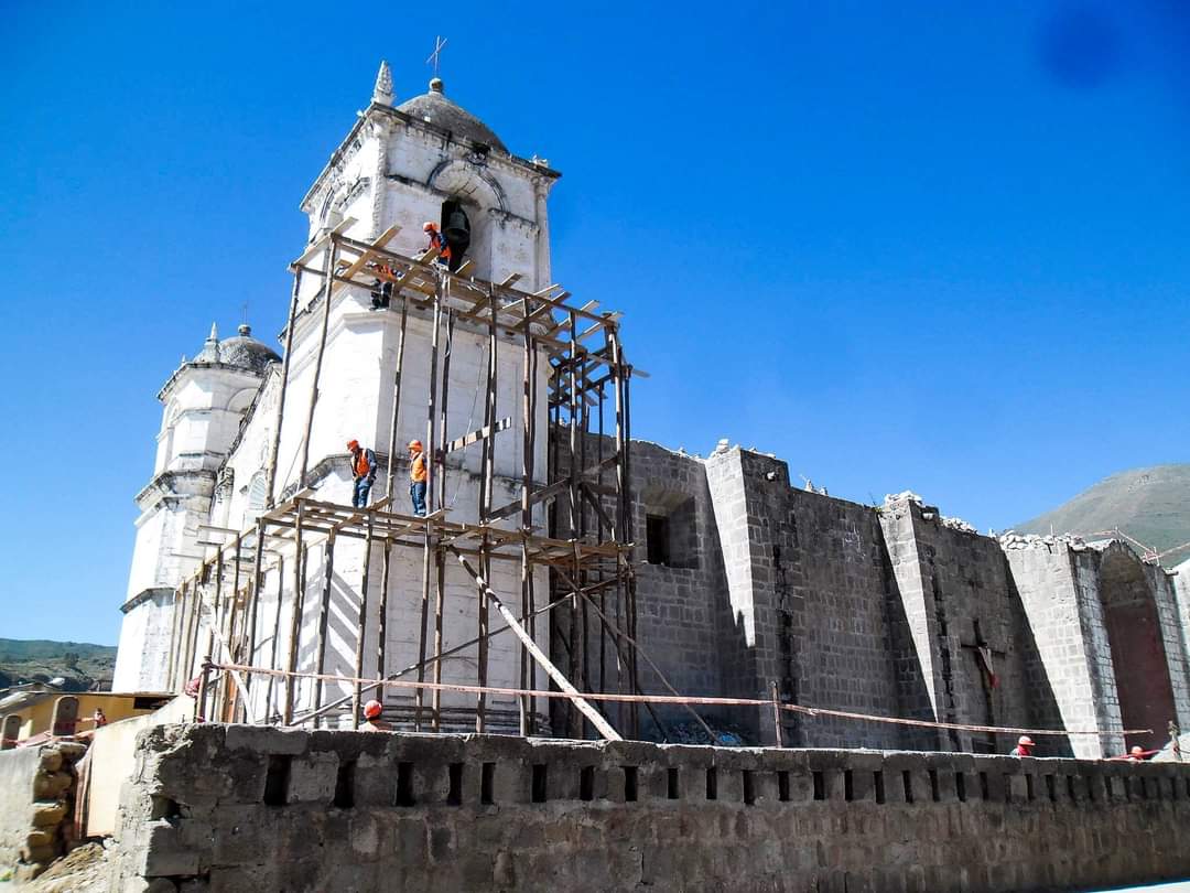 Cuestionan celeridad en mantenimiento a los templos de Caylloma