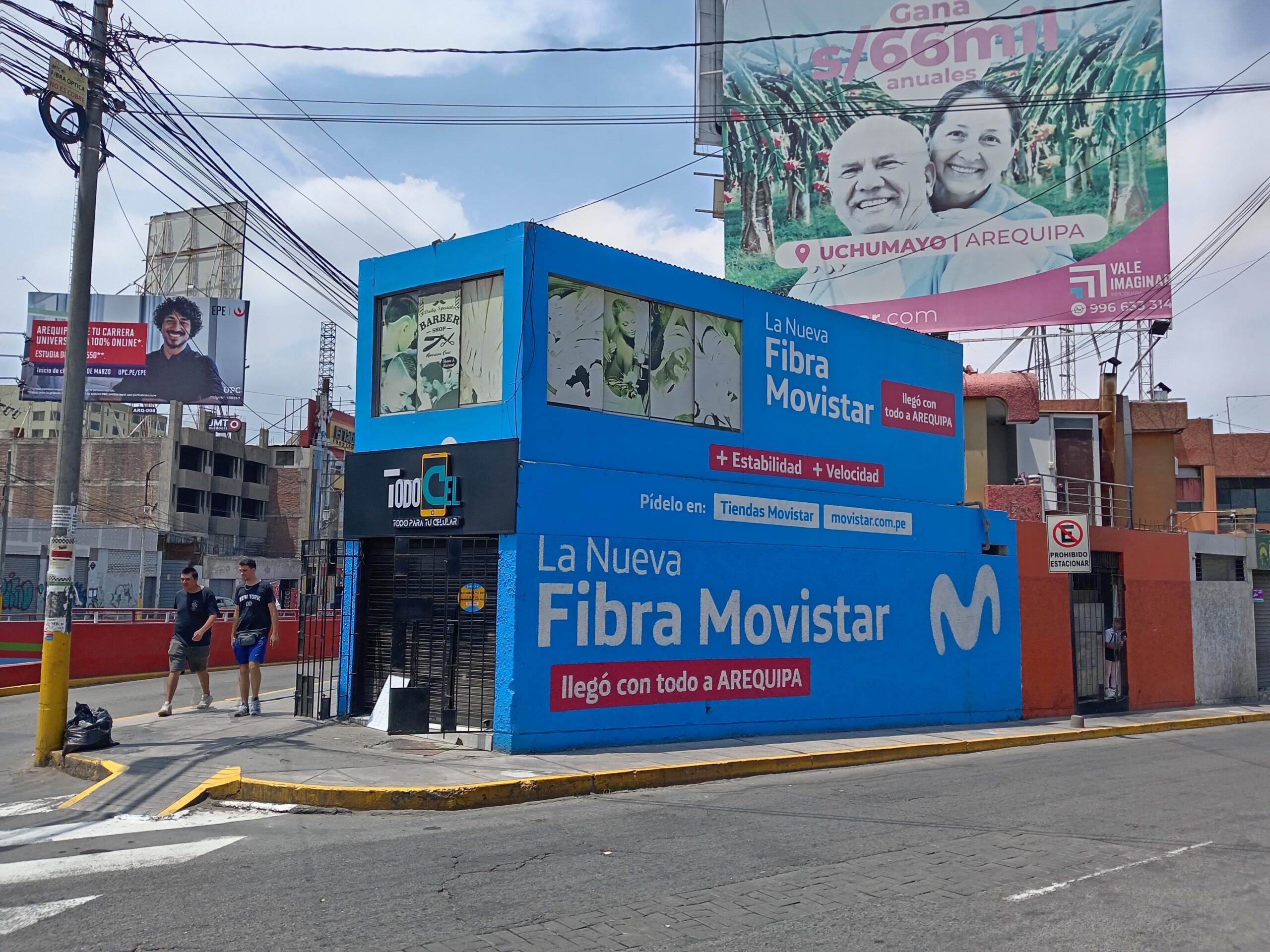 Dueña de cuarta tienda de celulares robada no guarda esperanzas en la Policía