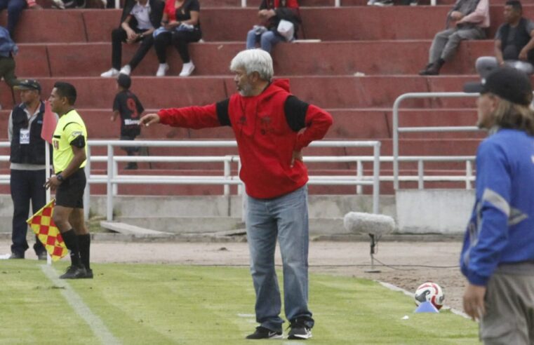 Valencia resaltó gran disposición de los jugadores de Melgar