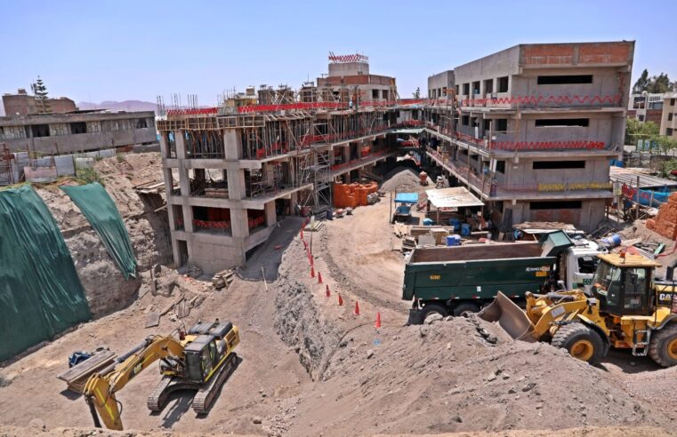 Se retrasan obras en el colegio Luis H. Bouroncle del Cercado