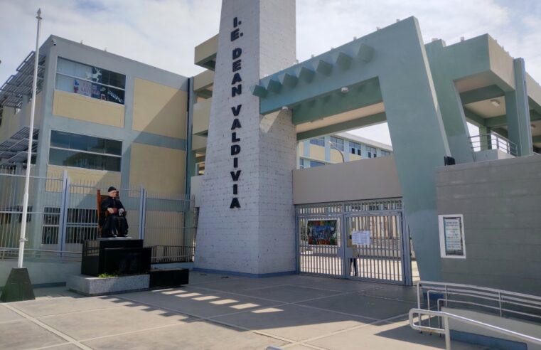 El centenario del Colegio Nacional Deán Valdivia de Mollendo