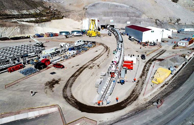 Aplazan mesa de diálogo en Caylloma para asegurar presencia de la PCM