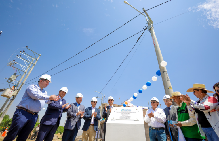 Inauguran electrificación de 15 asentamientos humanos en Arequipa