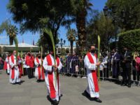 Con bendición de ramos inicia la Semana Santa.