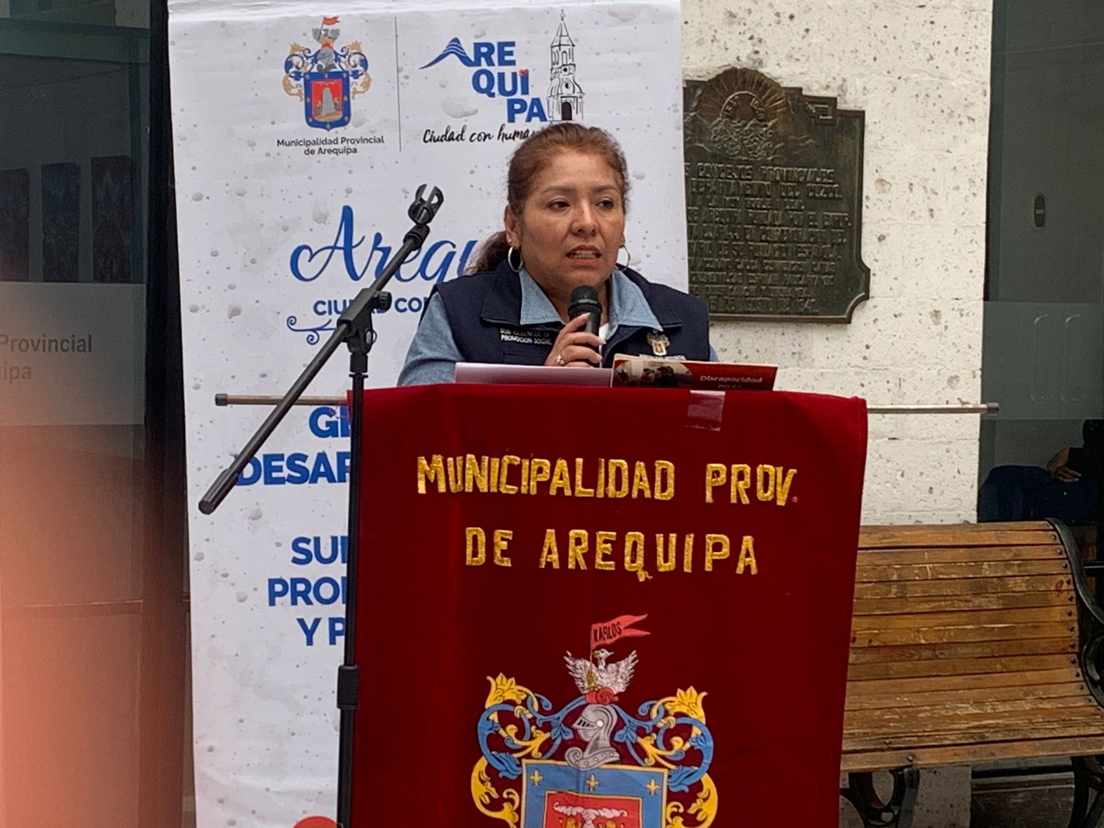 Realizan charlas preventivas y educativas de Alzheimer