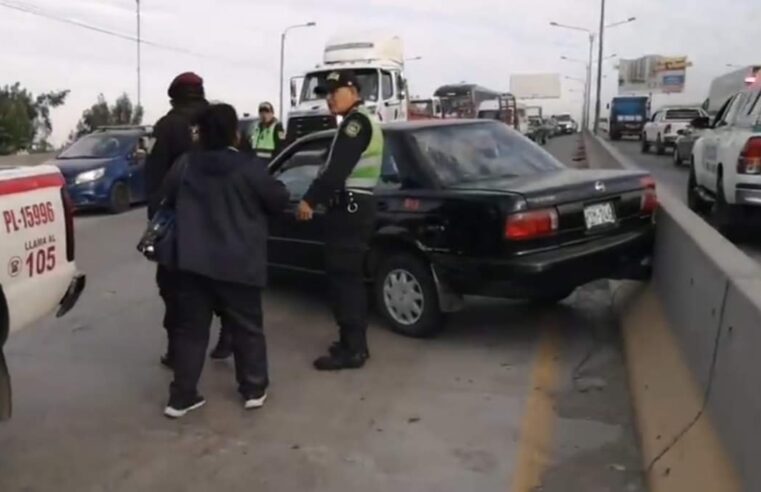 Policía estaría implicado en accidente de tránsito en Variante de Uchumayo