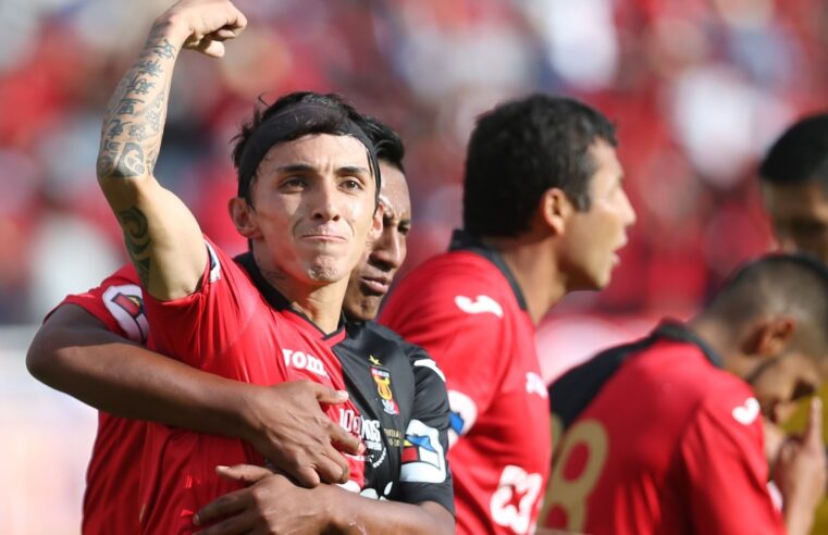 Omar Fernández sueña con terminar su carrera en Melgar