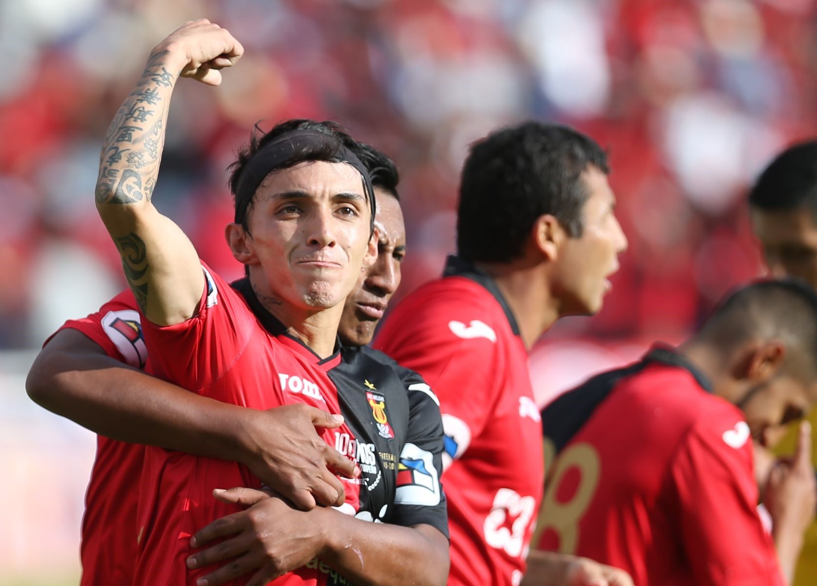 Omar Fernández sueña con terminar su carrera en Melgar