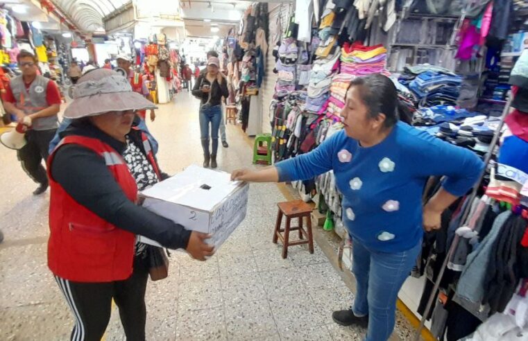 Comerciantes del Avelino se solidarizan con vendedores de Cuatro Suyos