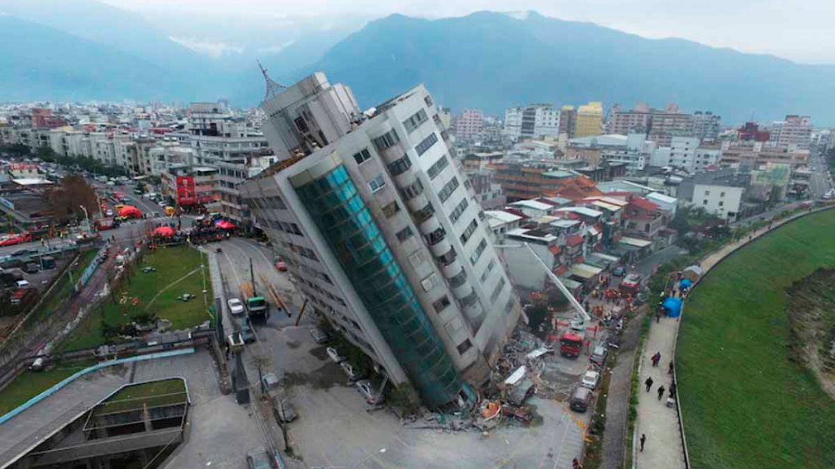 Terremoto en Taiwán dejó 9 personas muertas y más de 800 heridas