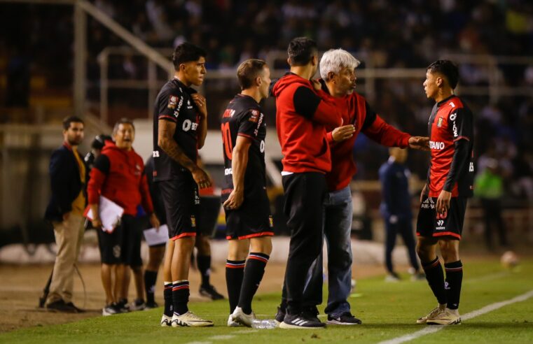 Valencia: «El gol de Kenji fue una genialidad»