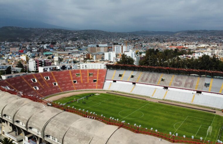 Monumental con nueva iluminación y pista atlética