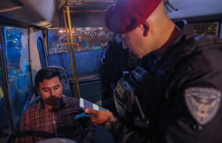 En operativo de control detuvieron a 14 personas