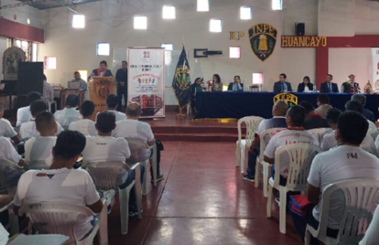 Internos se benefician con campaña de promoción de cultura jurídica