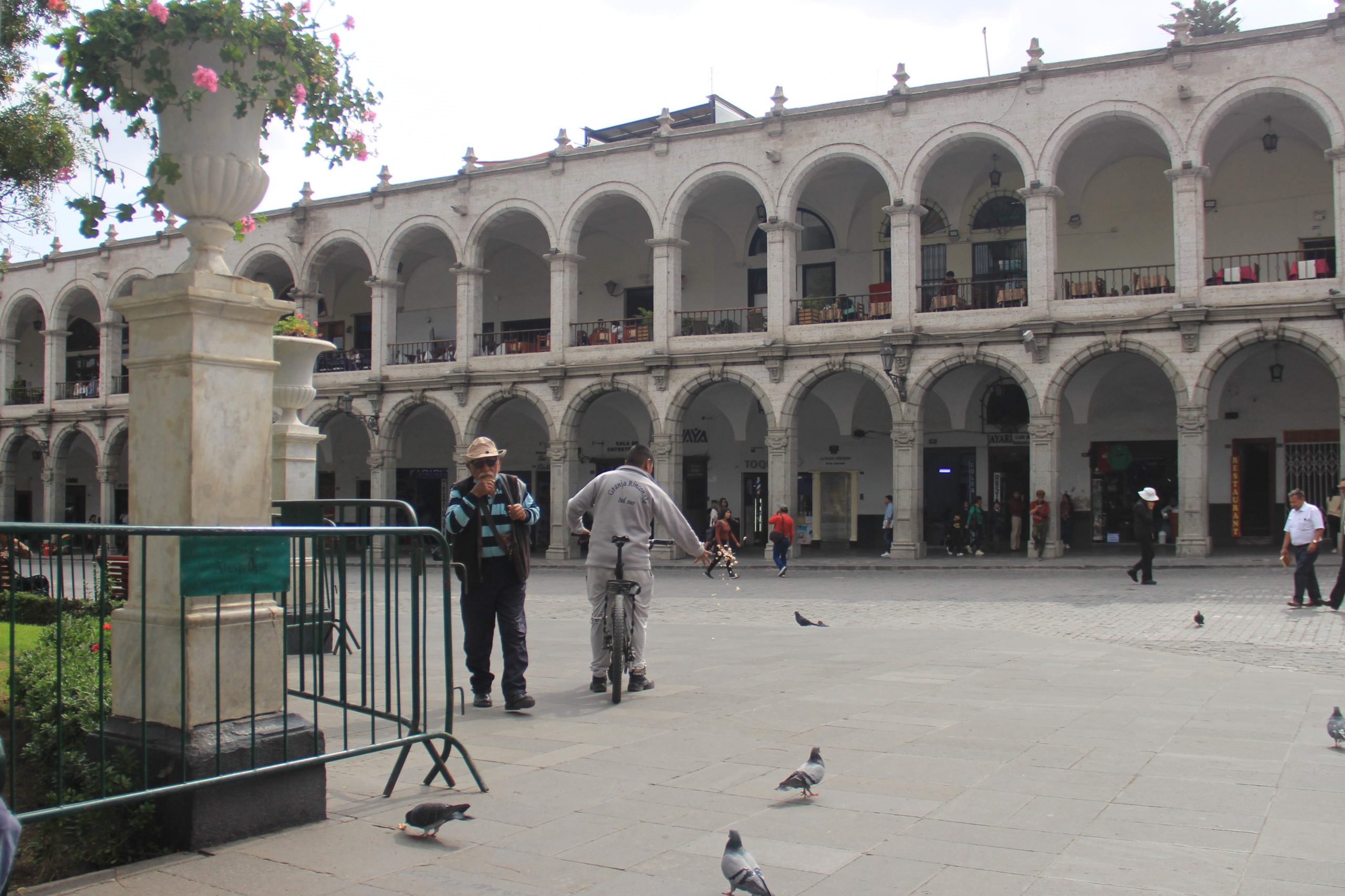 Por construir en techo de Portal de San Agustín deben pagar multa de S/ 23 175