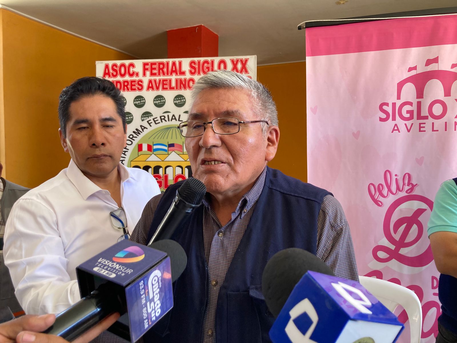 Comerciantes de Siglo xx aseguran que sus productos son de garantía