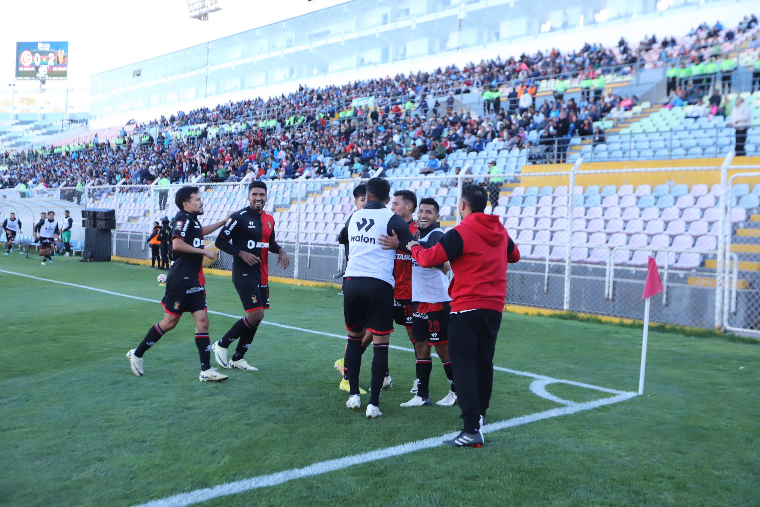 FBC Melgar apunta al título en el Clausura