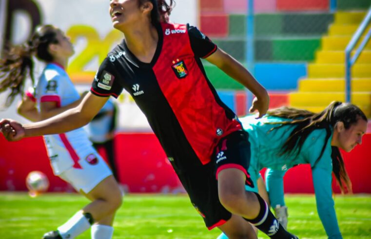 Raquel “La Gacela” Bilcape anotó dos goles para el triunfo de FBC Melgar