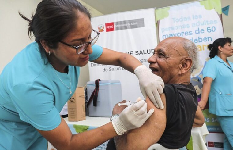 Al menos 100 mil adultos mayores en riesgo ante la neumonía 