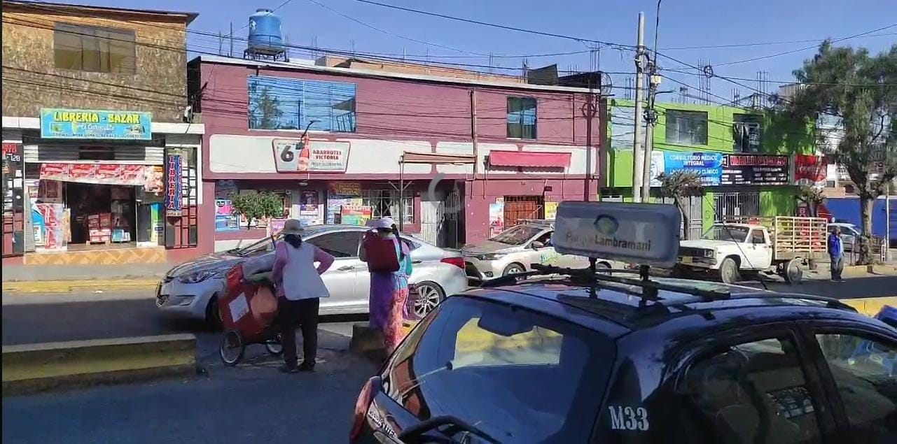 Delincuentes asaltan tienda de familiares de alcalde de Miraflores