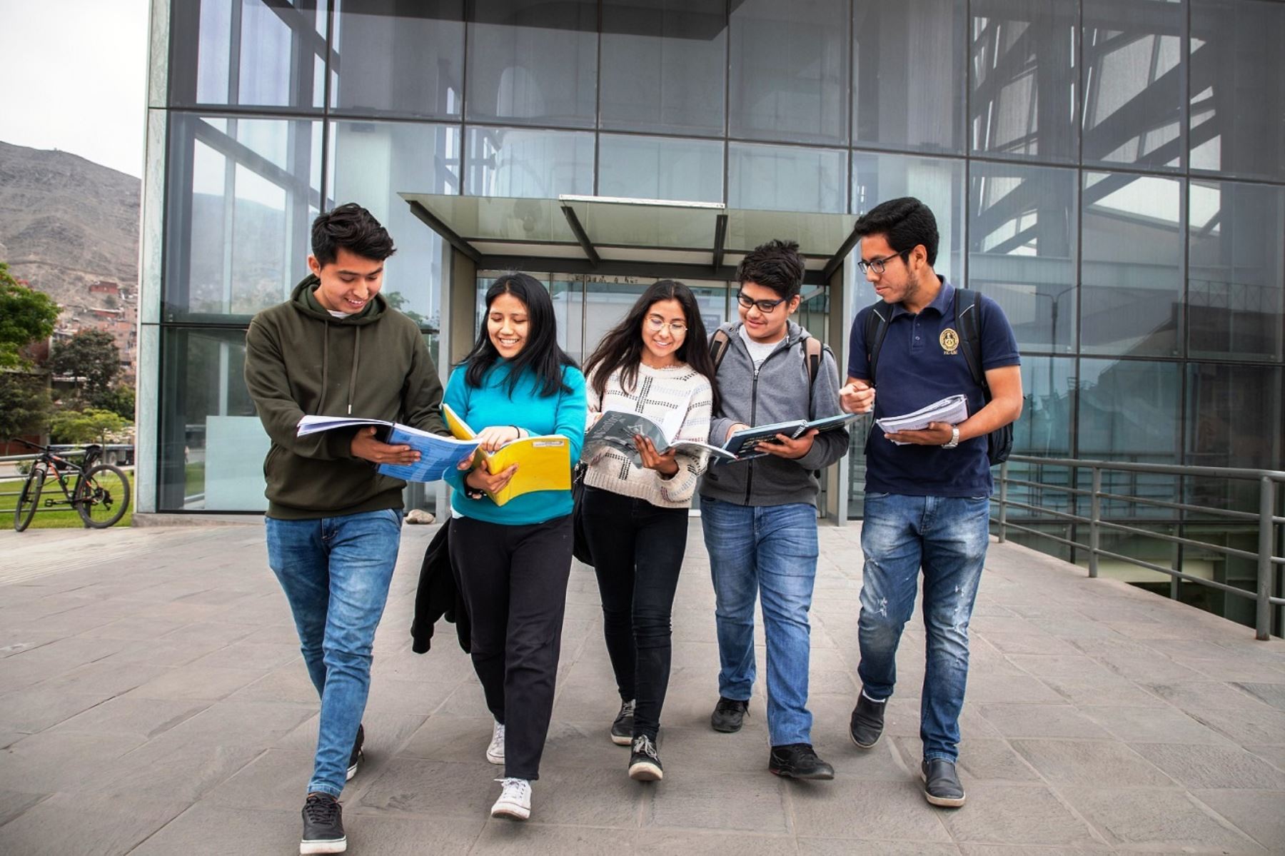 Congreso:  ley para ingreso libre y gratuito a universidades públicas