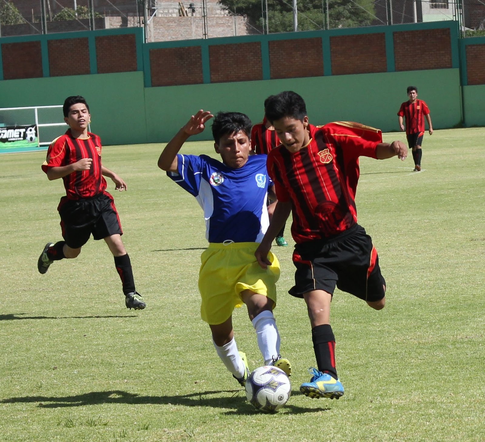 CHARACATO: SE REALIZARÁ VISORÍA A JÓVENES FUTBOLÍSTICOS EN AREQUIPA