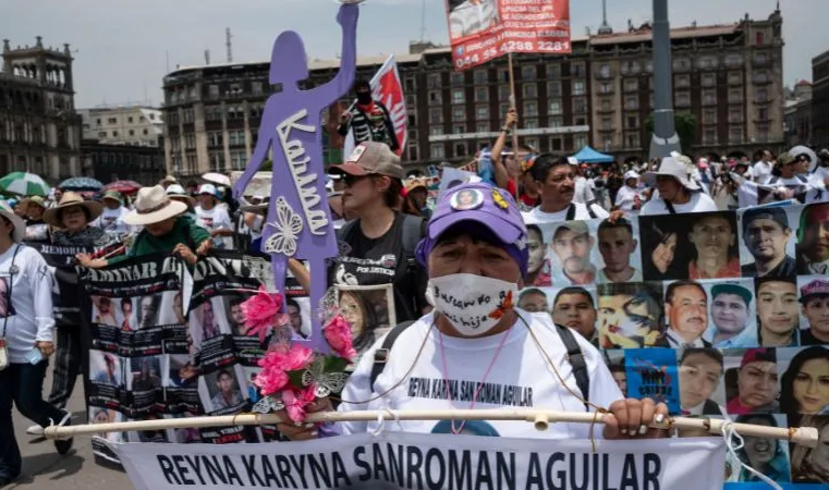 Madres de desaparecidos marchan pidiendo justicia