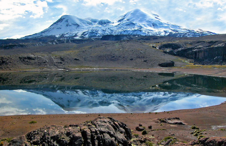 Demandan plan de acción para preservar nevado Coropuna