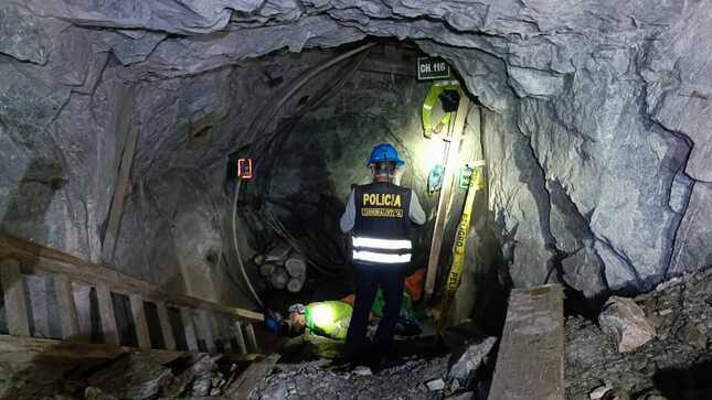 A UN AÑO DE LA MUERTE DE 27 MINEROS Y NO HAY CULPABLES