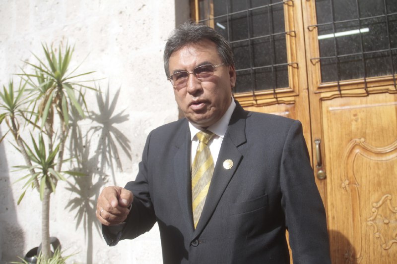 Colegio de Notarios le abrió proceso al consejero Miguel Ángel Linares