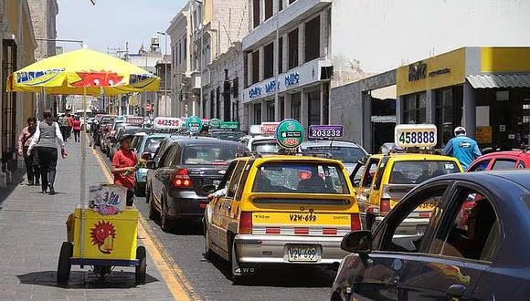 CENTRO HISTÓRICO SE RESGUARDA DEL CAOS VEHICULAR