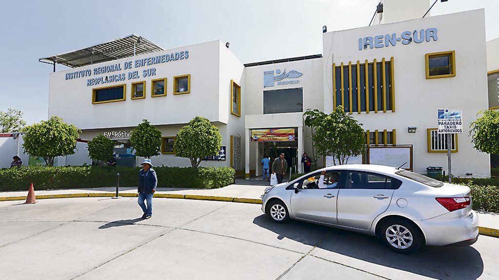 Comisión aprueba licencia remunerada para trabajadores con cáncer