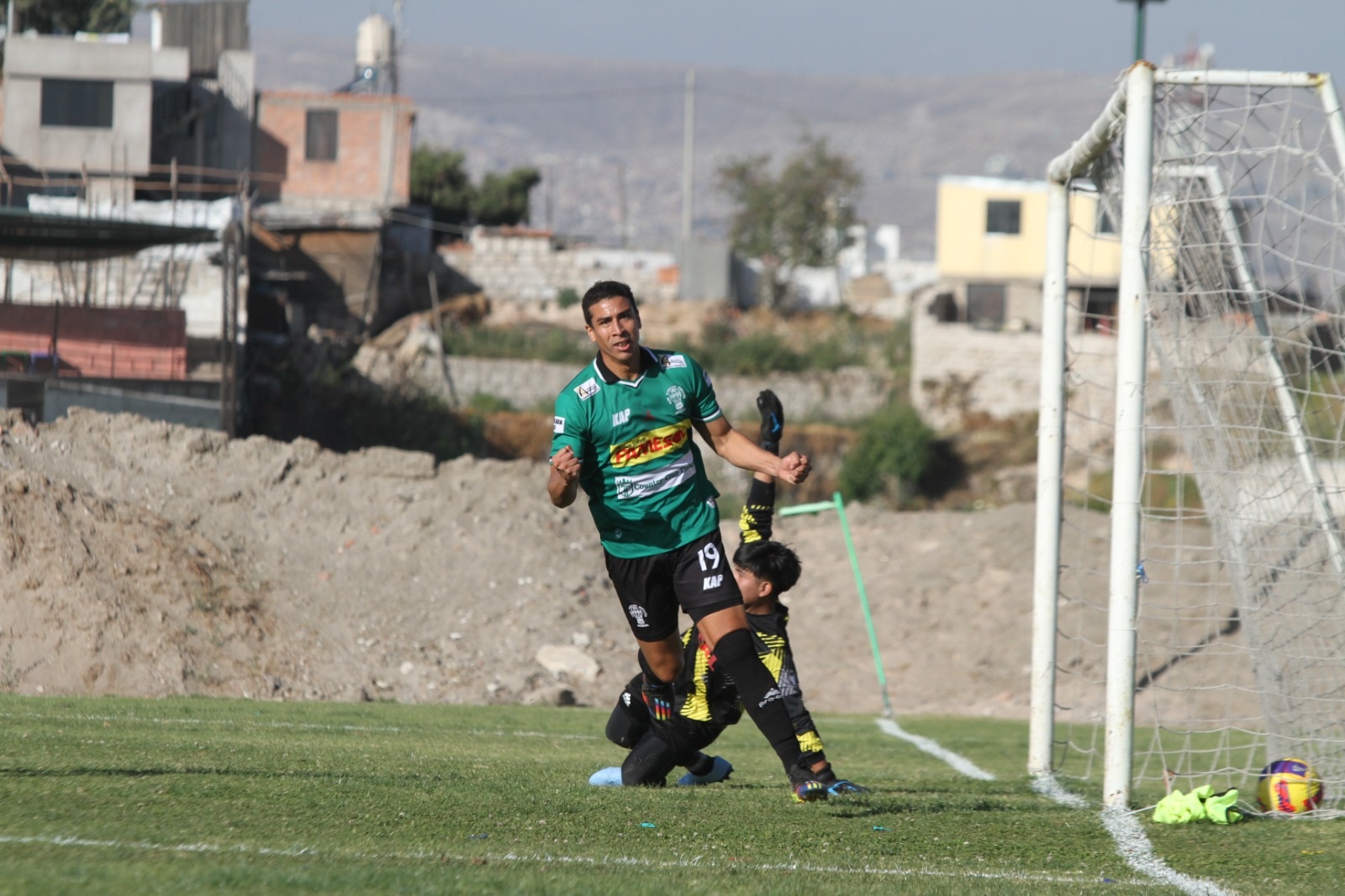 «ESTO ES FÚTBOL MACHO, SI UNO SE DUERME PIERDE»