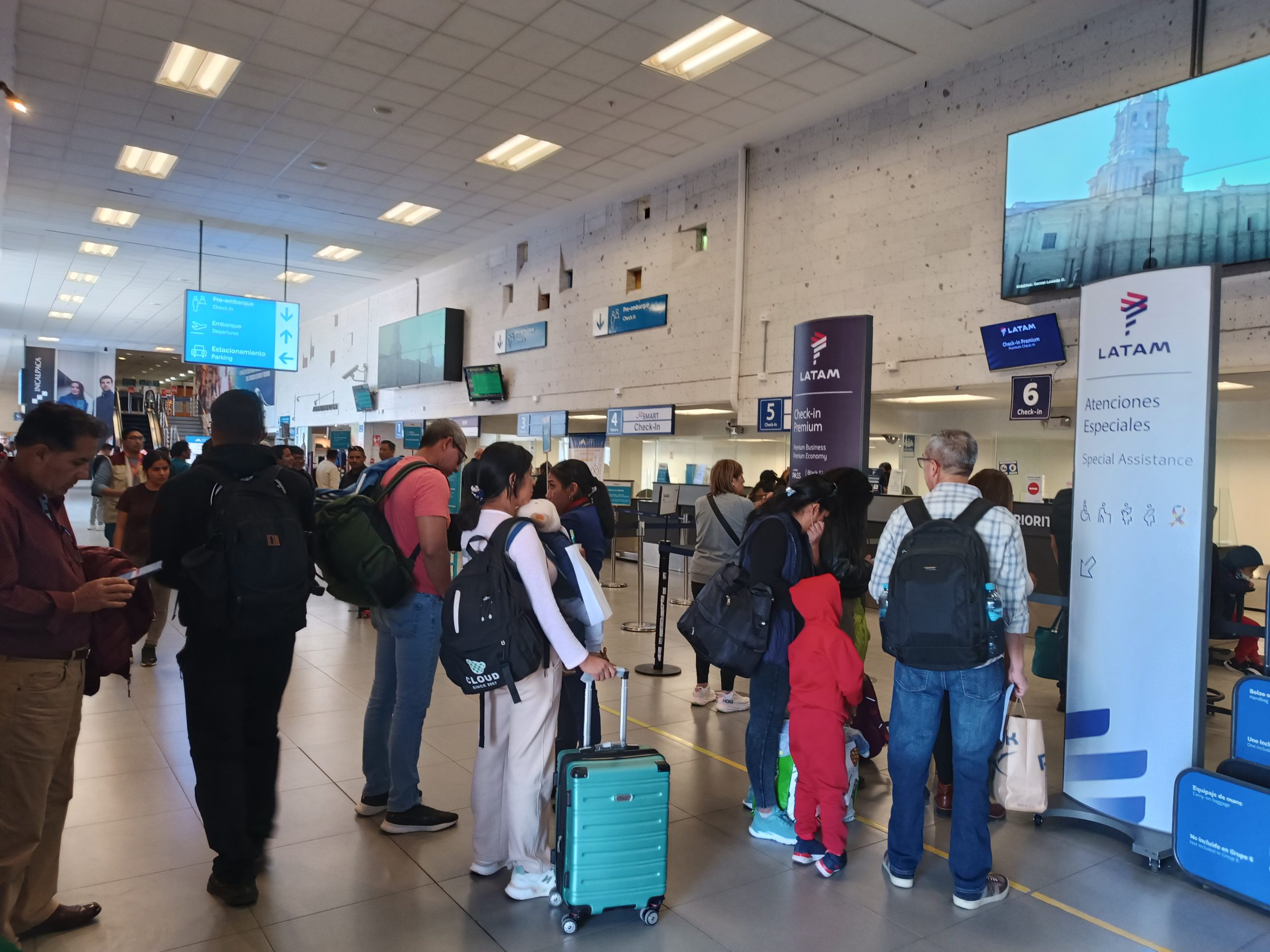 Aeropuerto de Arequipa reanudó vuelos a Lima a partir del mediodía