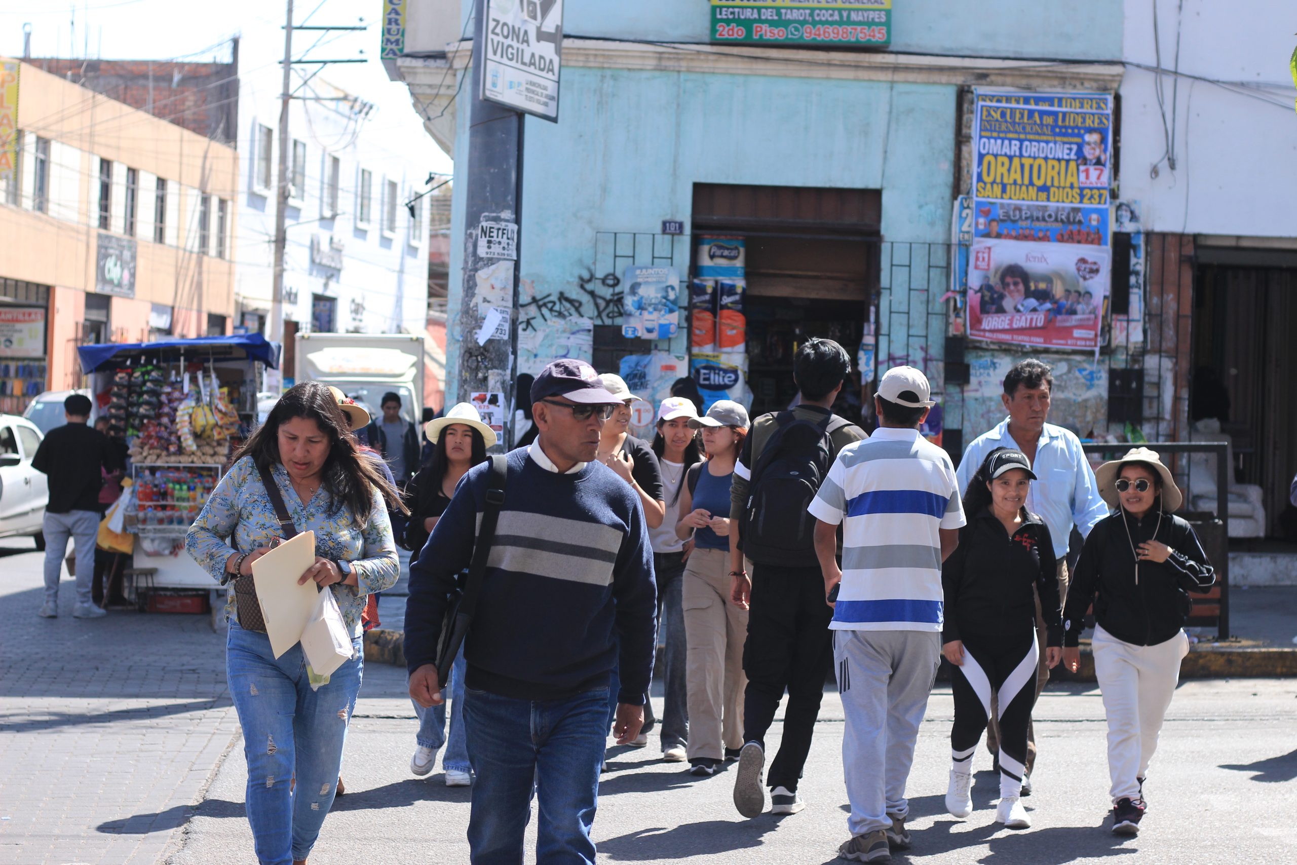 Informalidad laboral representa 55.3% de la clase media trabajadora