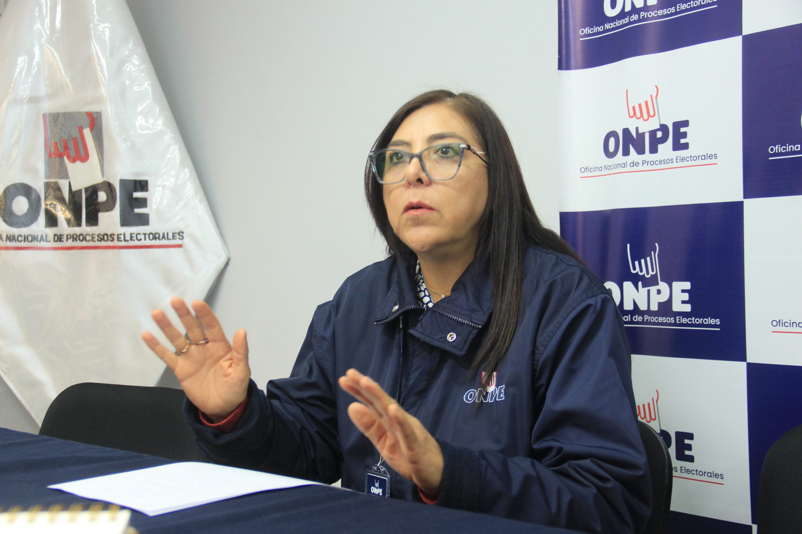 ONPE entregó 13 kits para iniciar procesos de revocatoria en Arequipa