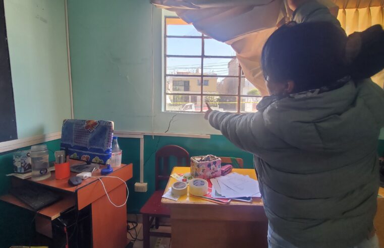 AGUA DEL DESAGÜE INUNDA COLEGIO DE NIÑOS CON HABILIDADES ESPECIALES