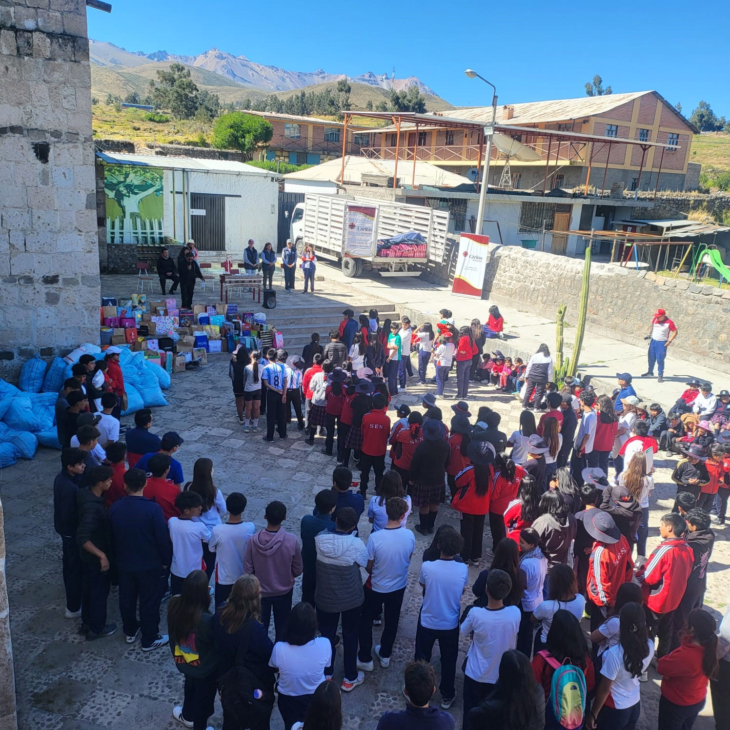 Campaña de friaje en el distrito de Chiguata