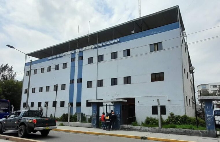 Varón fallece tras caer del quinto piso de su vivienda 