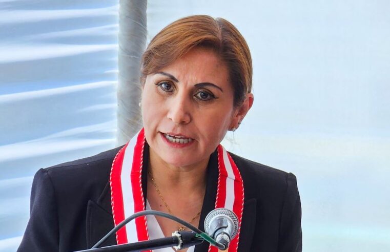 Patricia Benavides deberá entregar su celular a la Fiscalía