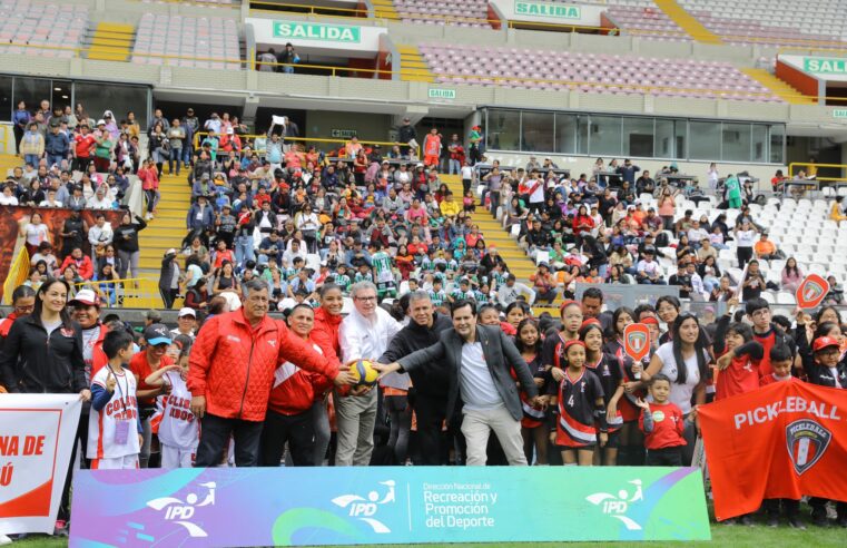 Lima será sede de tres mundiales: vóley, natación y judo