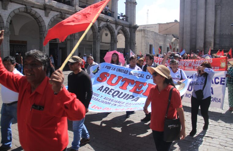 Docentes del Sutep acatarán protesta nacional el 19 de julio 