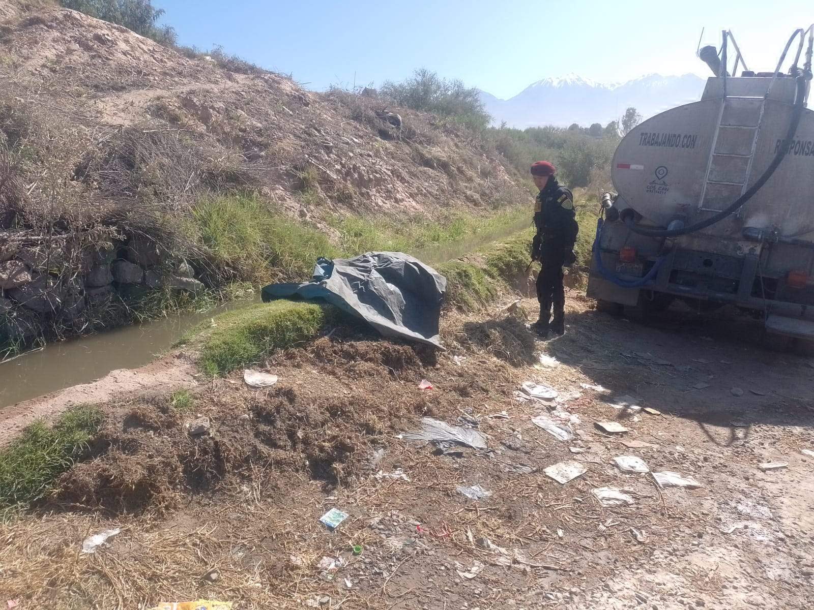 Infante de 3 años fallece en canal de regadío 