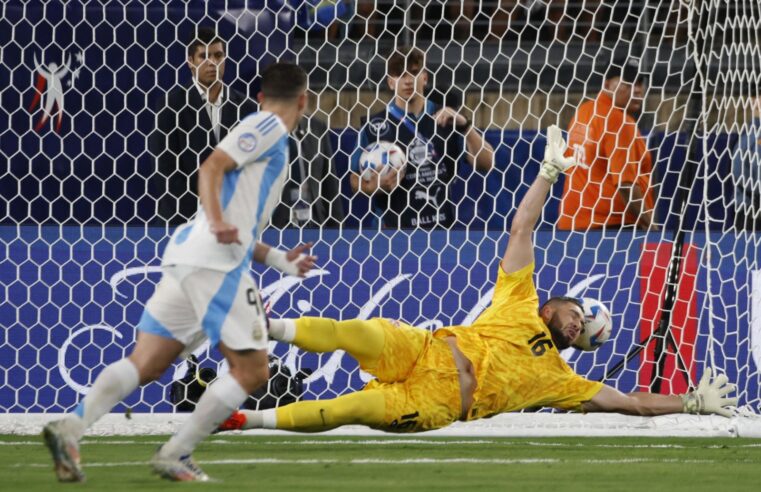 Argentina clasificó sin problemas a la final de Copa América