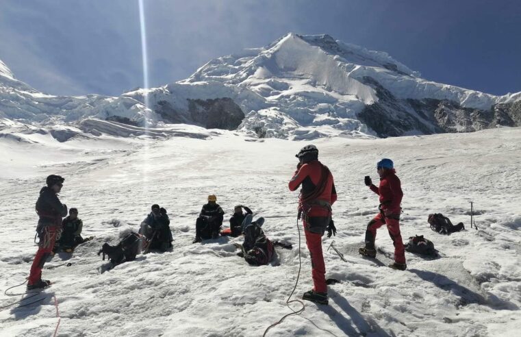 Áncash: hallan cuerpo momificado y deshidratado en el Huascarán