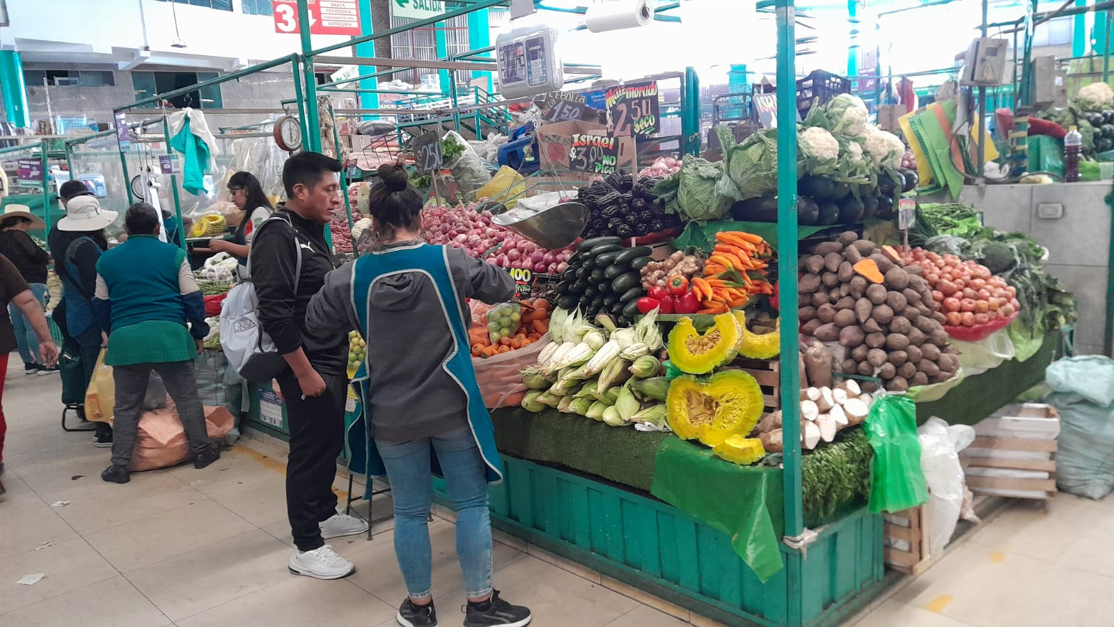 Precios de alimentos suben en los mercados de Arequipa