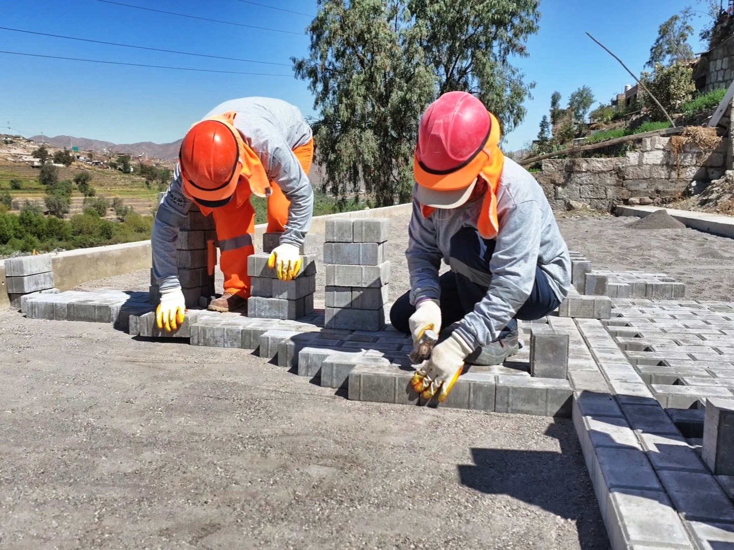 Avanzan obras en asociación de vivienda San José de J.L.B. y R.