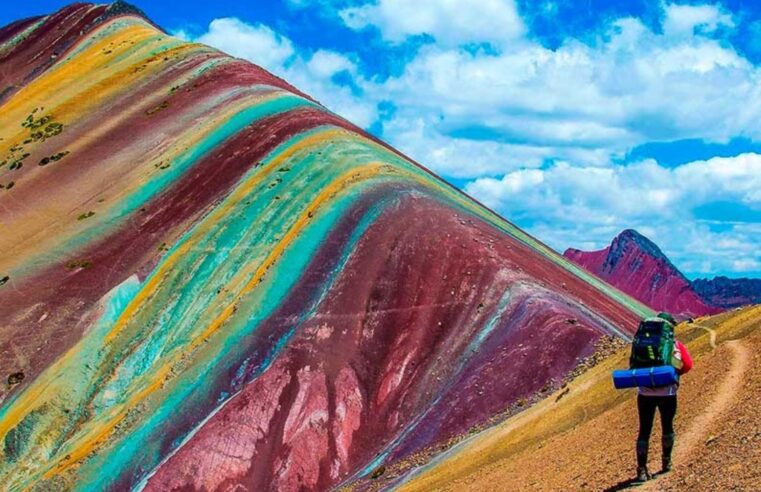 Montaña de 7 colores Vinicunca reabre sus puertas al turismo