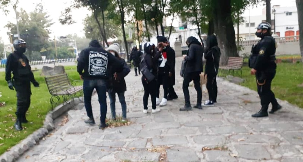 ¿LA ÚNICA SOLUCIÓN ES CERRAR LOS PARQUES DEFINITIVAMENTE Y ASUNTO ARREGLADO?